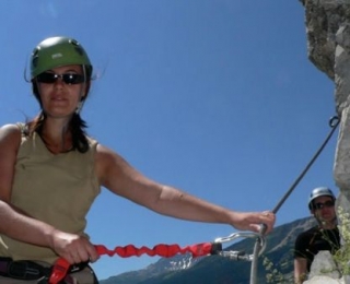  最大的铁索攀岩路线法国